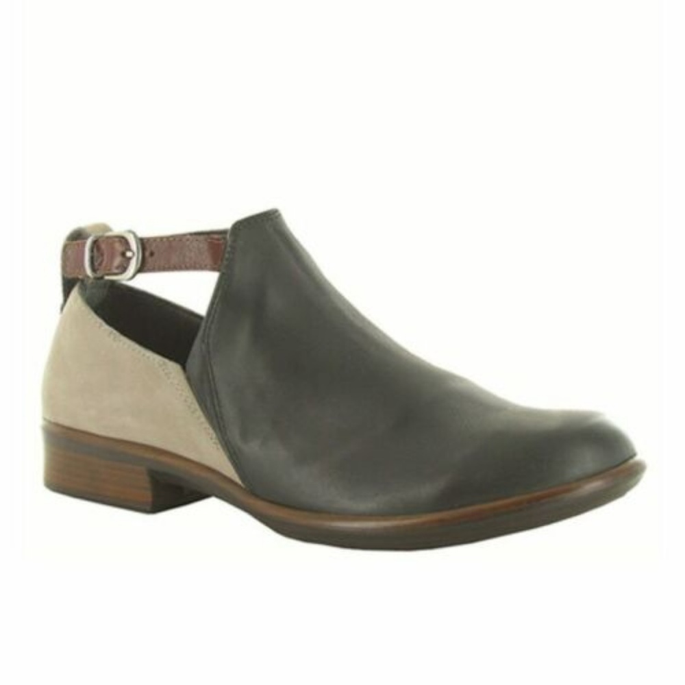 Women's ankle bootie; leather; black/stone